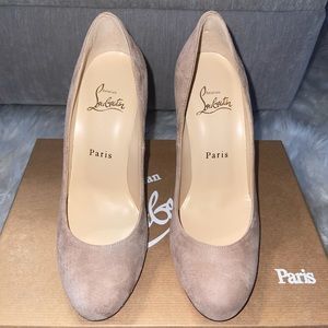 CHRISTIAN LOUBOUTIN Suede Fifi 100 Pumps NUDE 37